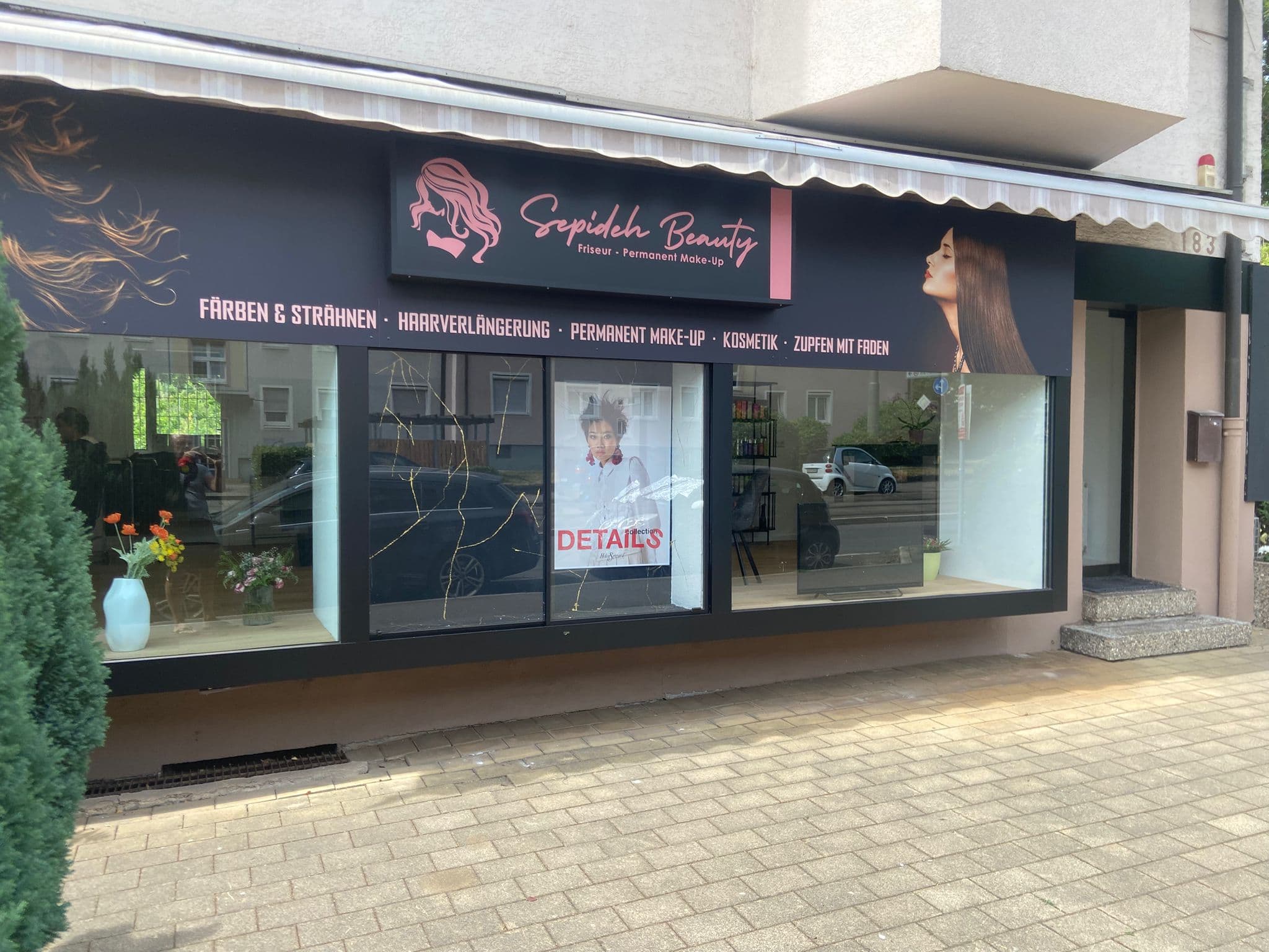 Empfang im Sepideh Beauty Friseursalon